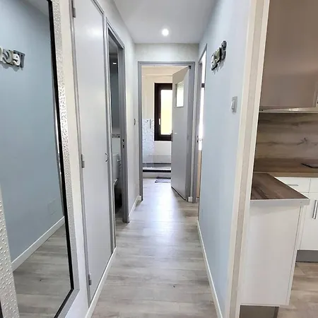 Six-fours-les-plages, 2 Pièces, 4 Personnes - Fr-1-316-174 Appartamento